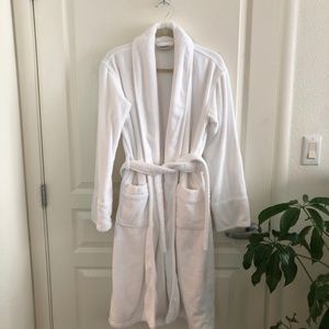 Pottery Barn Classic Terry Bath Robe